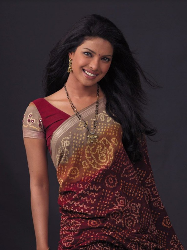 Priyanka Chopra Saree Blouse Designs| Trendy Blouse Designs For Saree